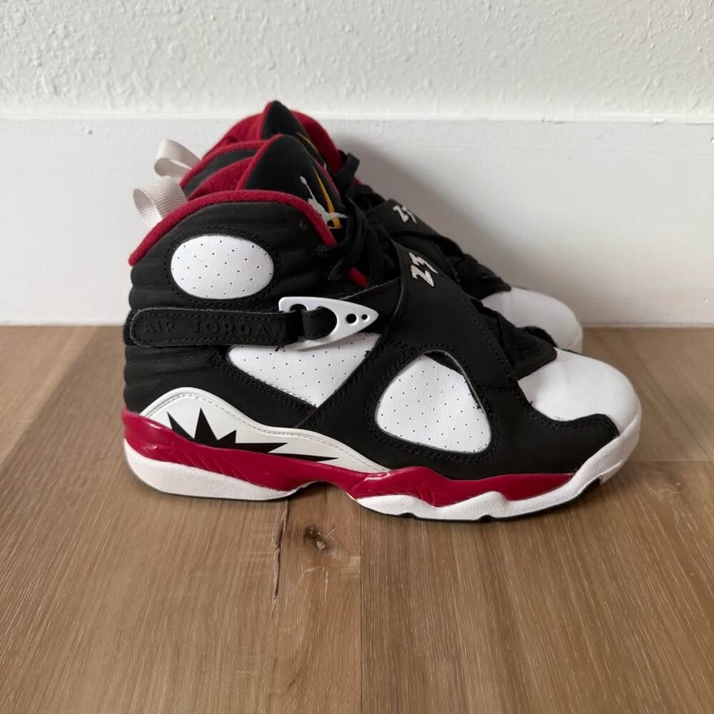 Nike Air Jordan 8 Paprika Boys Size 5Y Red Black Running Athletic Shoes Sneakers